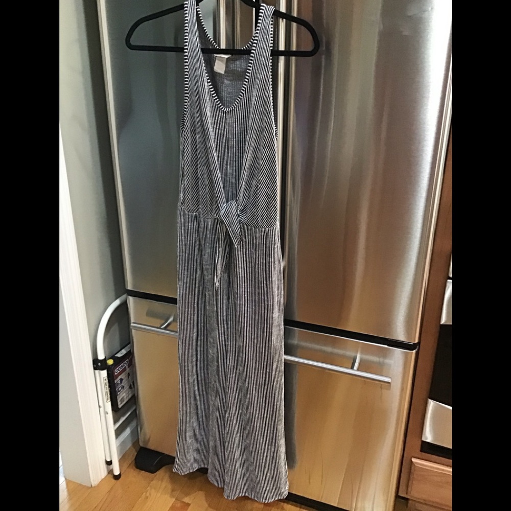 Jump suit size medium